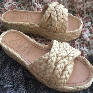 Zara Natural Raffia Platform Wedges